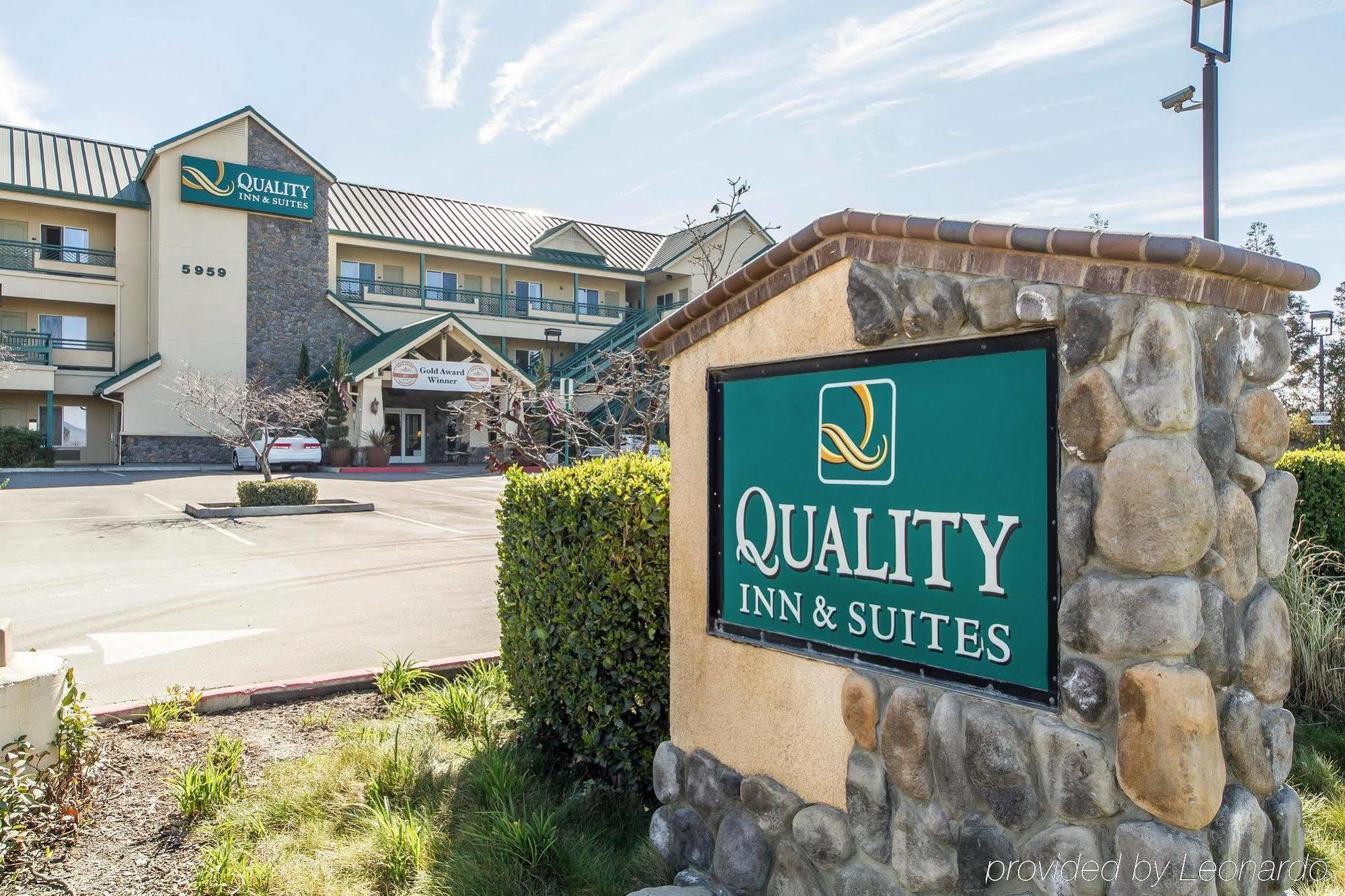 Quality Inn & Suites Livermore Exterior photo